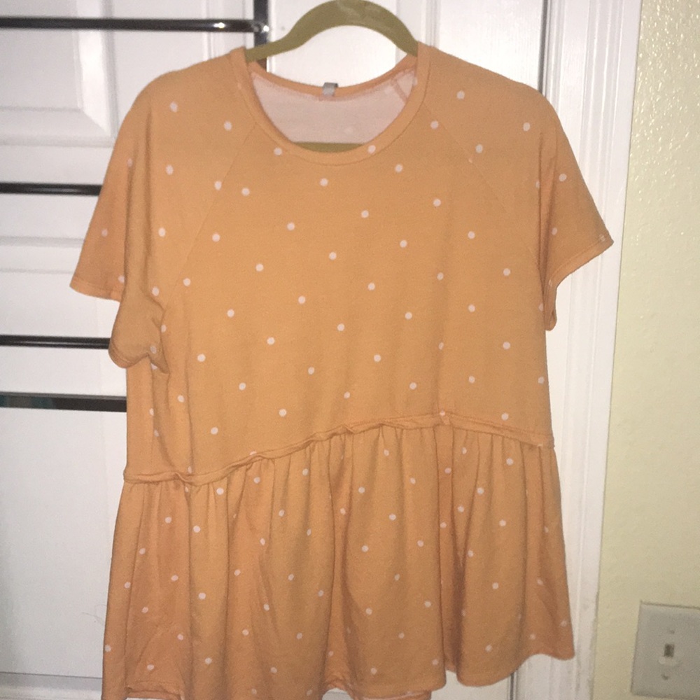Polka dot top